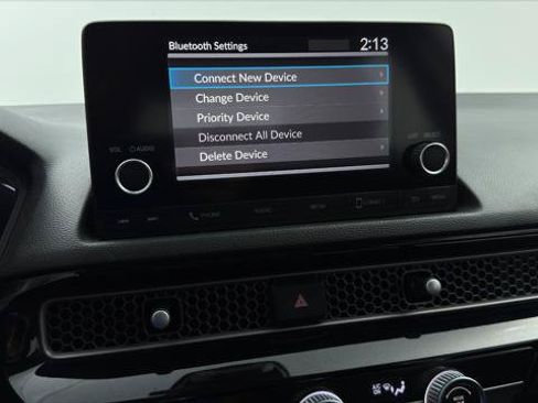 Used 2023 Honda Civic LX image 32