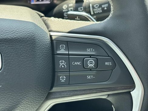 New 2026 Jeep Grand Cherokee Limited image 21