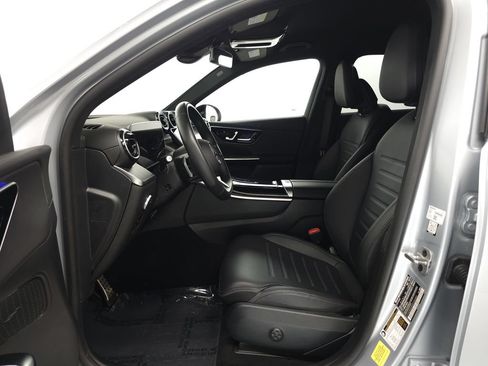 Used 2025 Mercedes-Benz GLC 350e 4MATIC w/ AMG Line image 7