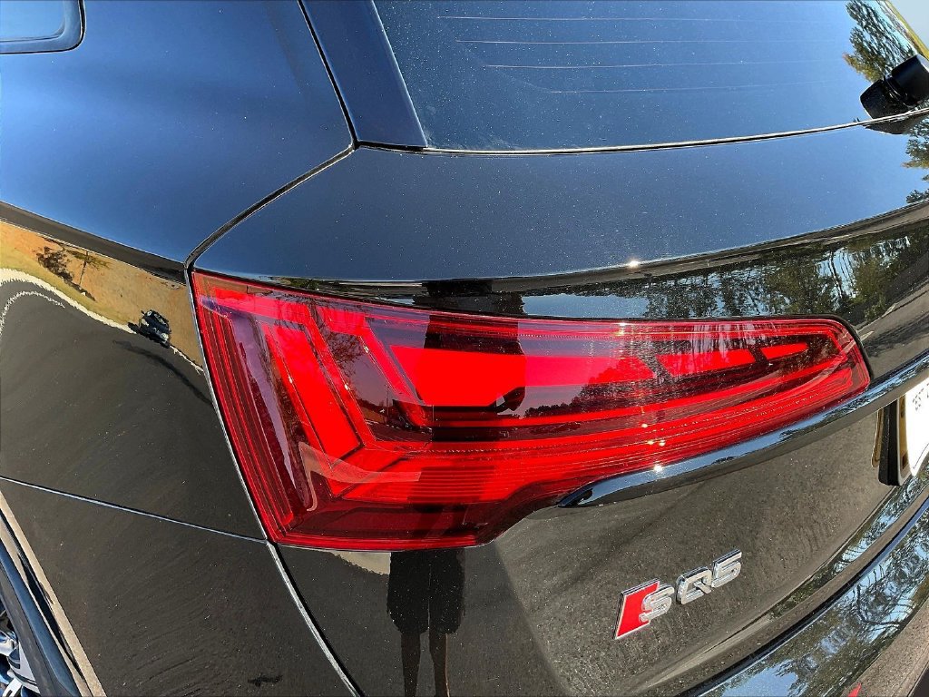 Used 2024 Audi SQ5 Premium Plus AWD/4WD image 25