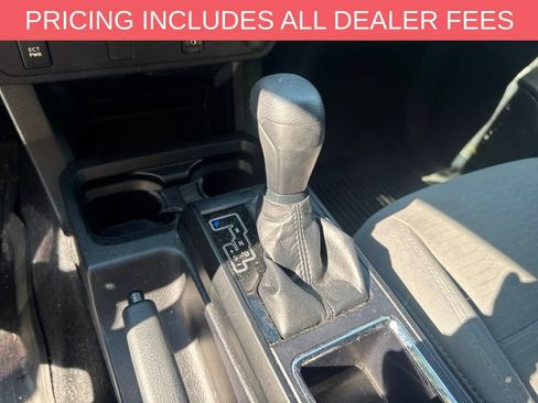 Used 2018 Toyota Tacoma SR AWD/4WD image 7