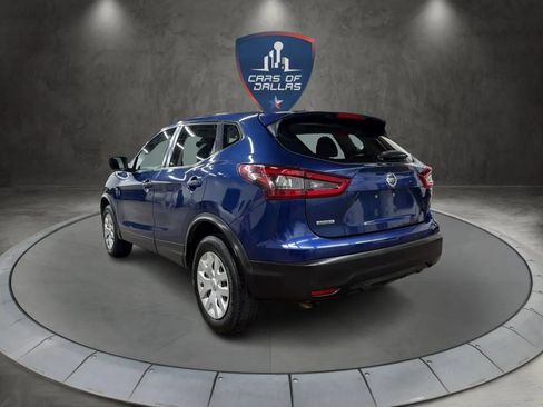 Used 2020 Nissan Rogue Sport S FWD image 3