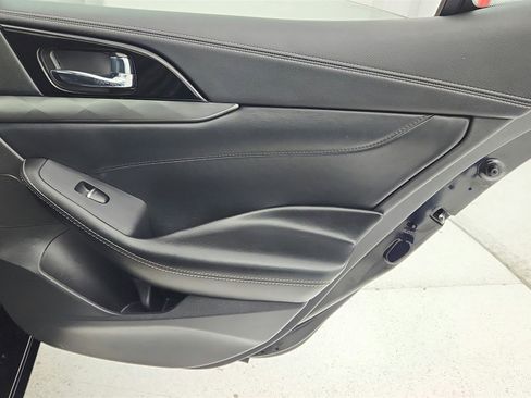 Used 2023 Nissan Maxima SV w/ Floor Mat Group image 37