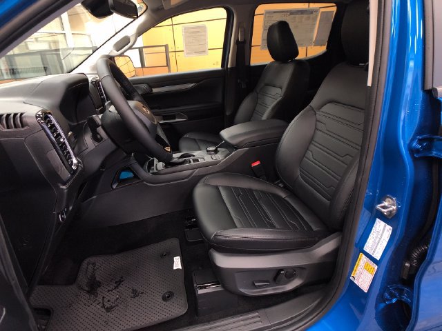 New 2026 Ford Ranger Lariat w/ Black Appearance Package AWD/4WD image 10