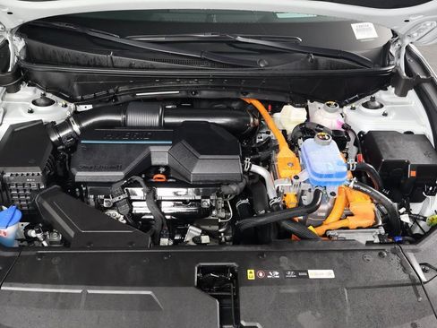Used 2025 Hyundai Tucson Limited AWD/4WD image 15