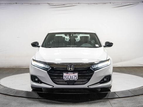 Used 2022 Honda Accord Sport image 6