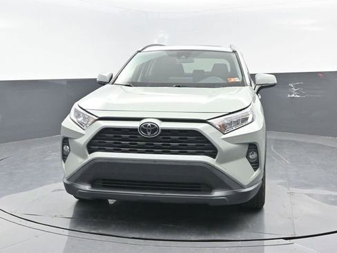 Used 2020 Toyota RAV4 XLE image 16