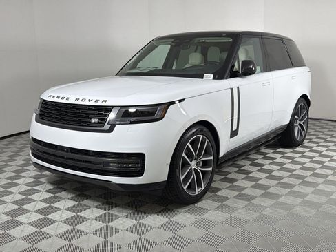New 2025 Land Rover Range Rover SE image 1
