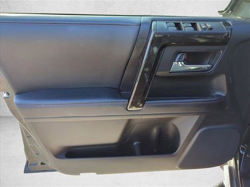 Used 2023 Toyota 4Runner TRD Off-Road Premium w/ Moonroof Package AWD/4WD image 7