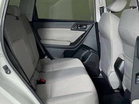 Used 2015 Subaru Forester 2.5i Premium w/ Popular Package #2 AWD/4WD image 22