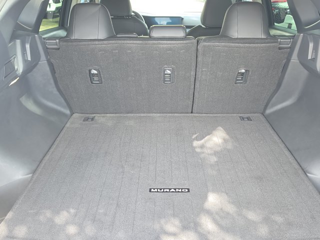 Used 2025 Nissan Murano SV FWD image 9