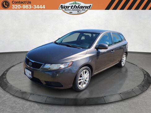 Used 2012 Kia Forte EX FWD image 1
