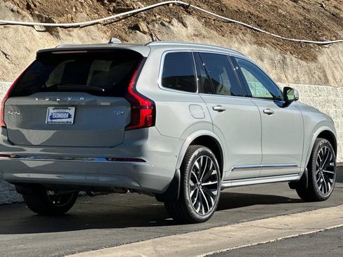 New 2026 Volvo XC90 T8 Ultra image 5