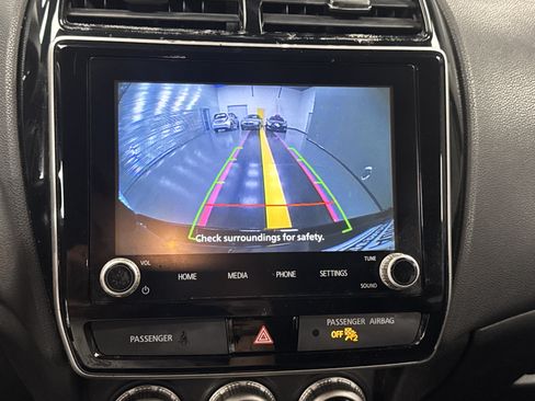 Used 2020 Mitsubishi Outlander Sport ES FWD image 11