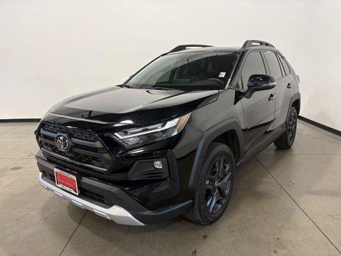 Used 2024 Toyota RAV4 Adventure w/ Convenience Package AWD/4WD image 7