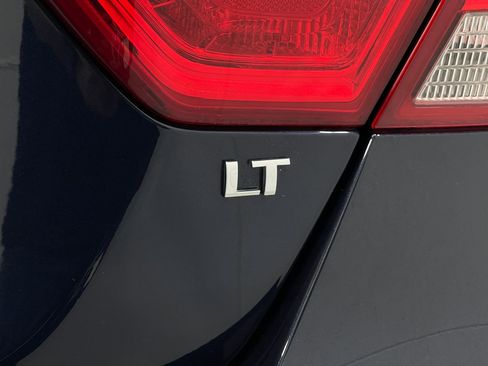 Used 2019 Chevrolet Impala LT image 38