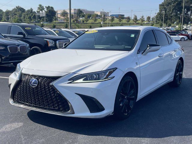 Used 2022 Lexus ES 300h F Sport FWD image 3