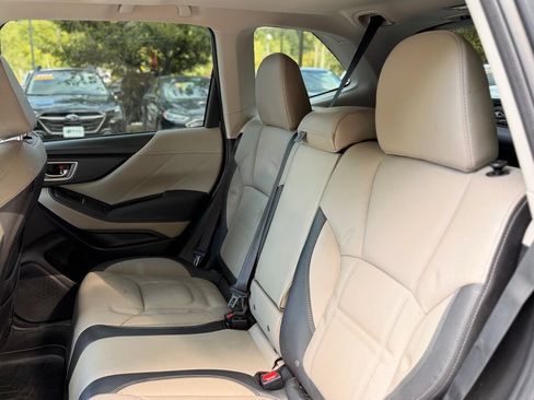 Used 2023 Subaru Forester Limited AWD/4WD image 5