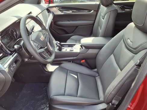 New 2025 Cadillac XT5 Premium Luxury image 5