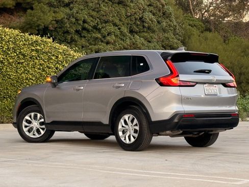 Used 2024 Honda CR-V LX image 2