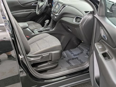 Used 2023 Chevrolet Equinox LT AWD/4WD image 14
