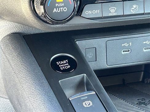 New 2026 Nissan Kicks SV w/ SV Premium Package image 18