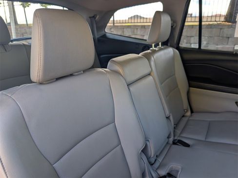 Used 2019 Honda Pilot EX-L image 22