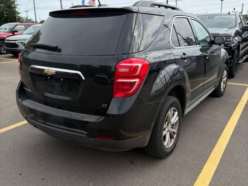 Used 2017 Chevrolet Equinox LT w/ Convenience Package FWD image 3