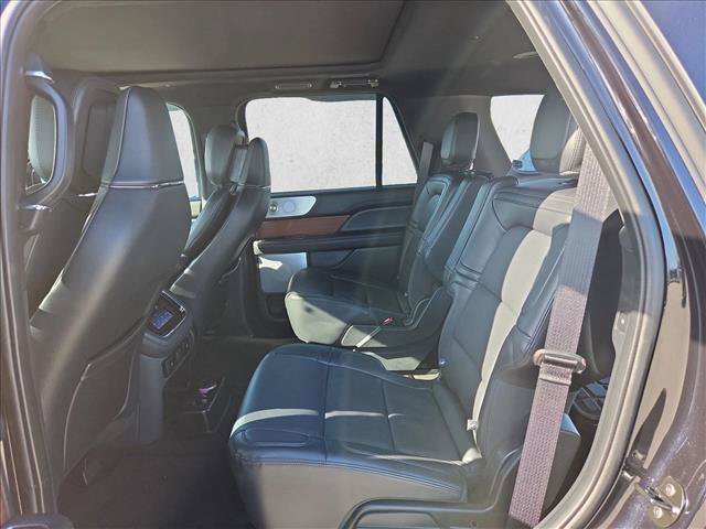 Used 2022 Lincoln Navigator Reserve AWD/4WD image 16