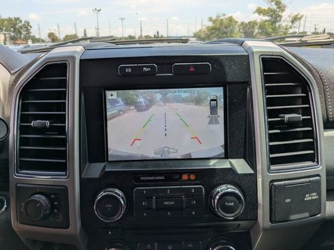 Used 2018 Ford F250 Lariat w/ Lariat Ultimate Package AWD/4WD image 25