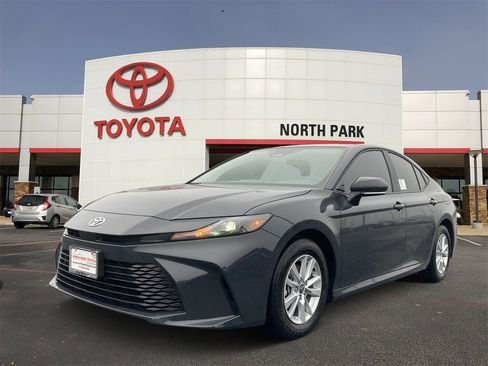 New 2026 Toyota Camry LE image 1