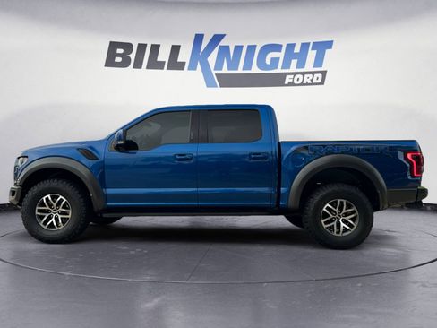 Used 2018 Ford F150 Raptor w/ Equipment Group 802A Luxury AWD/4WD image 2