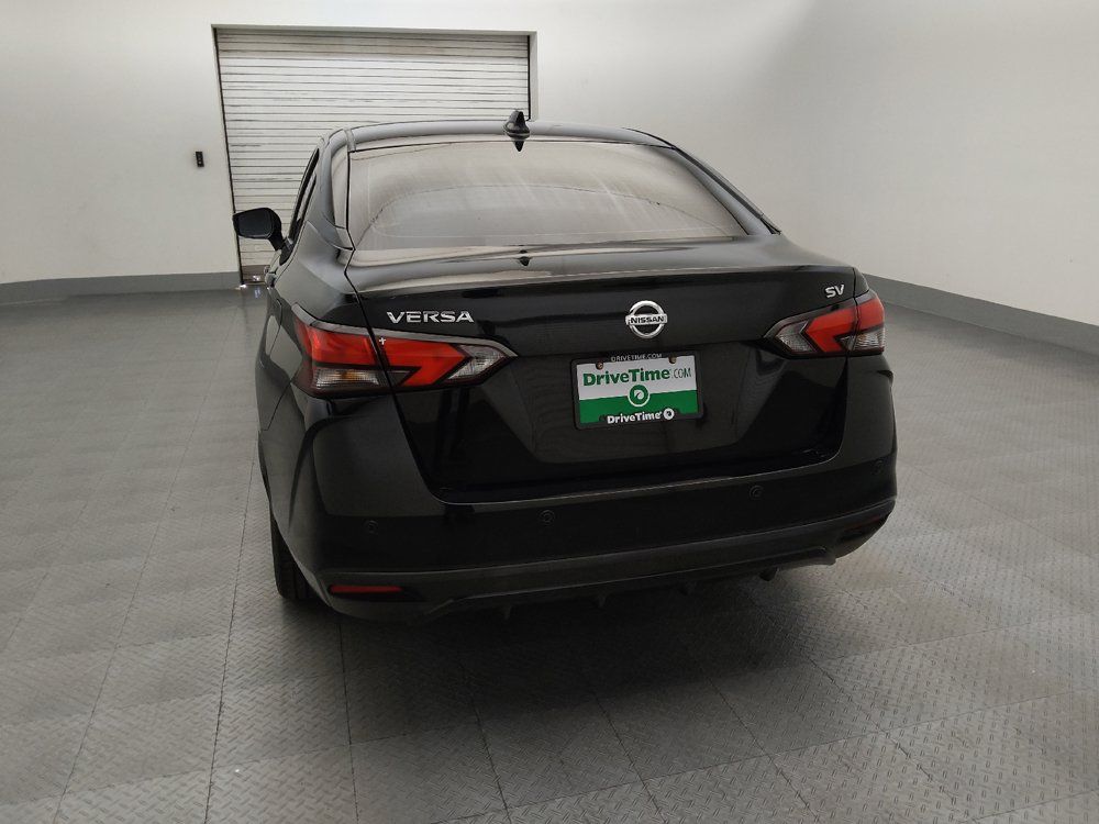 Used 2021 Nissan Versa SV FWD image 6