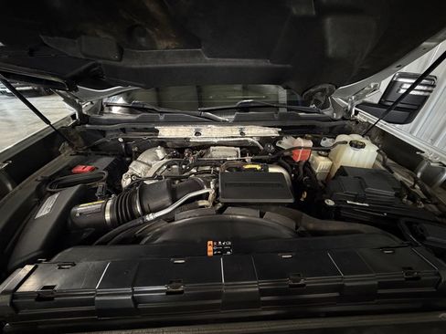 Used 2020 Chevrolet Silverado 2500 LTZ w/ LTZ Convenience Package AWD/4WD image 37