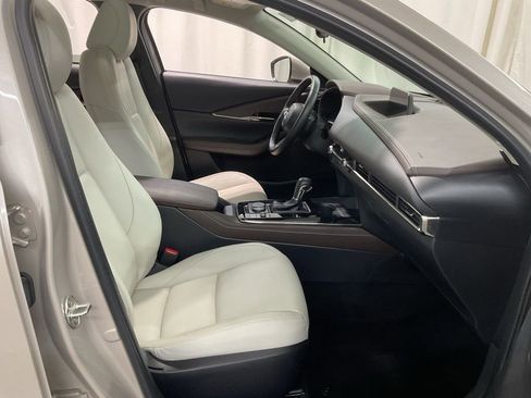 Used 2023 MAZDA CX-30 AWD 2.5 S w/ Premium Package image 28