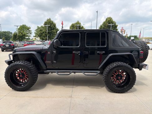 Used 2018 Jeep Wrangler Unlimited Rubicon AWD/4WD image 5