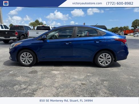 Used 2018 Hyundai Accent SE FWD image 6