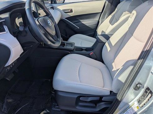 Used 2026 Toyota Corolla Cross L FWD image 14