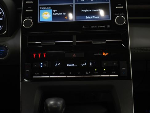 Used 2021 Toyota Avalon Limited w/ Advanced Safety Package FWD image 18
