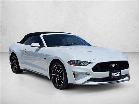 Used 2019 Ford Mustang GT Premium RWD image 3
