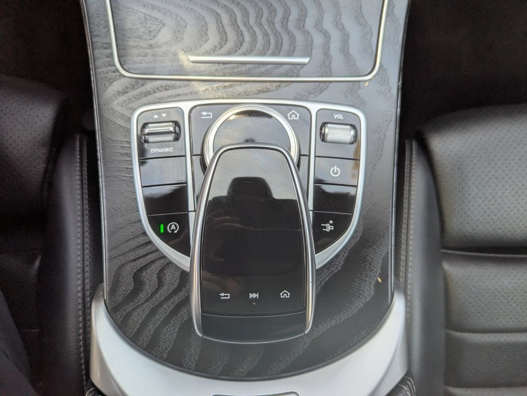 Used 2020 Mercedes-Benz C 300 4MATIC Coupe image 29