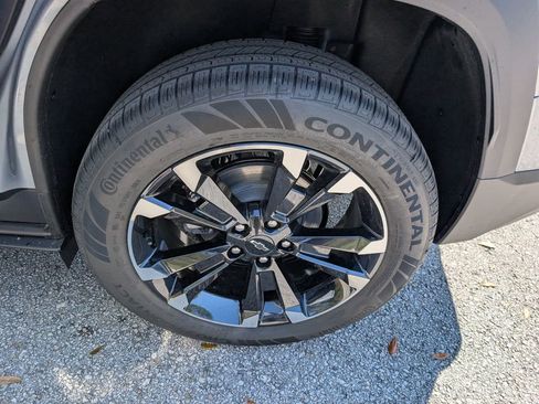 New 2026 Chevrolet Equinox RS FWD image 11