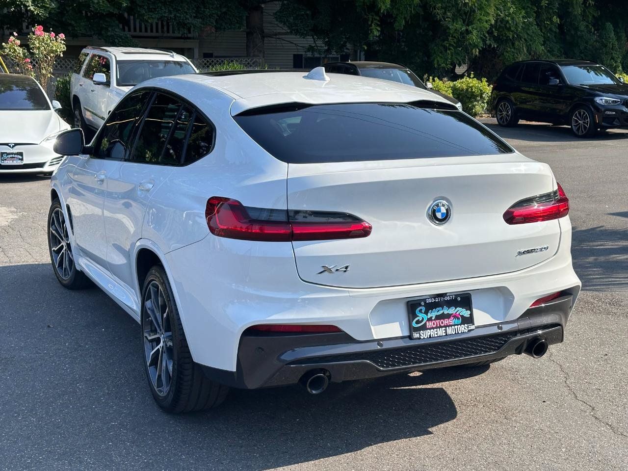 Used 2021 BMW X4 xDrive30i w/ M Sport Package AWD/4WD image 5