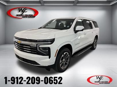 New 2026 Chevrolet Suburban LT w/ Comfort Package