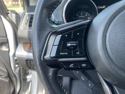 Used 2019 Subaru Outback 2.5i Limited AWD/4WD image 17