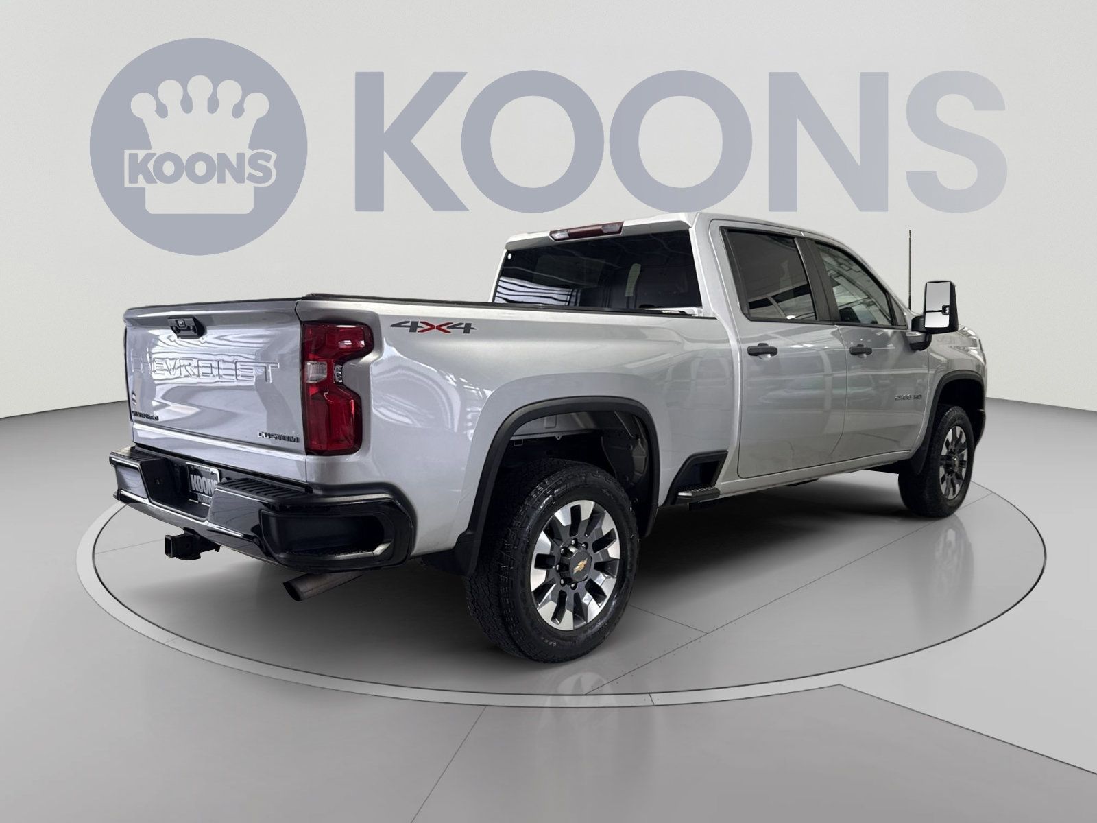 Used 2021 Chevrolet Silverado 2500 Custom w/ Custom Value Package AWD/4WD image 11