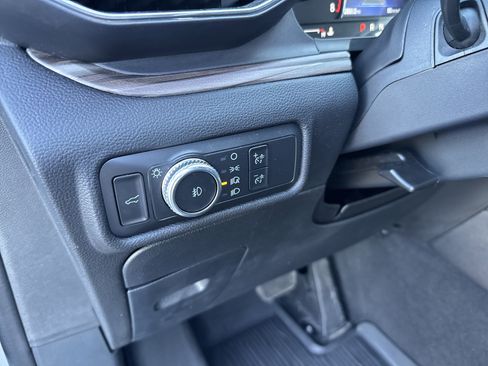 Certified 2022 Ford Explorer Limited image 32