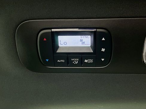 Used 2025 Honda Odyssey Sport-L image 25