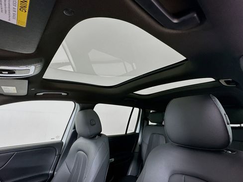 New 2026 Mercedes-Benz GLB 250 image 23