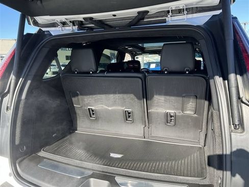 Certified 2024 Cadillac Escalade Sport Platinum w/ LPO, ONYX Package AWD/4WD image 21